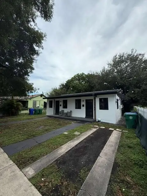 1786 NW 53rd St, Miami, FL 33142 - Image #3