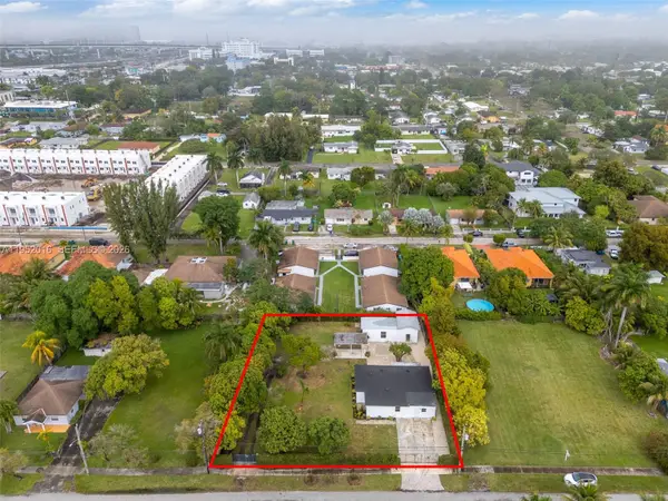 75 NW 160th St, Miami, FL 33169