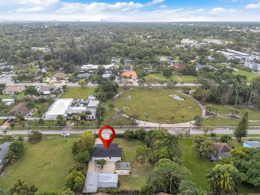 75 NW 160th St, Miami, FL 33169 - #3