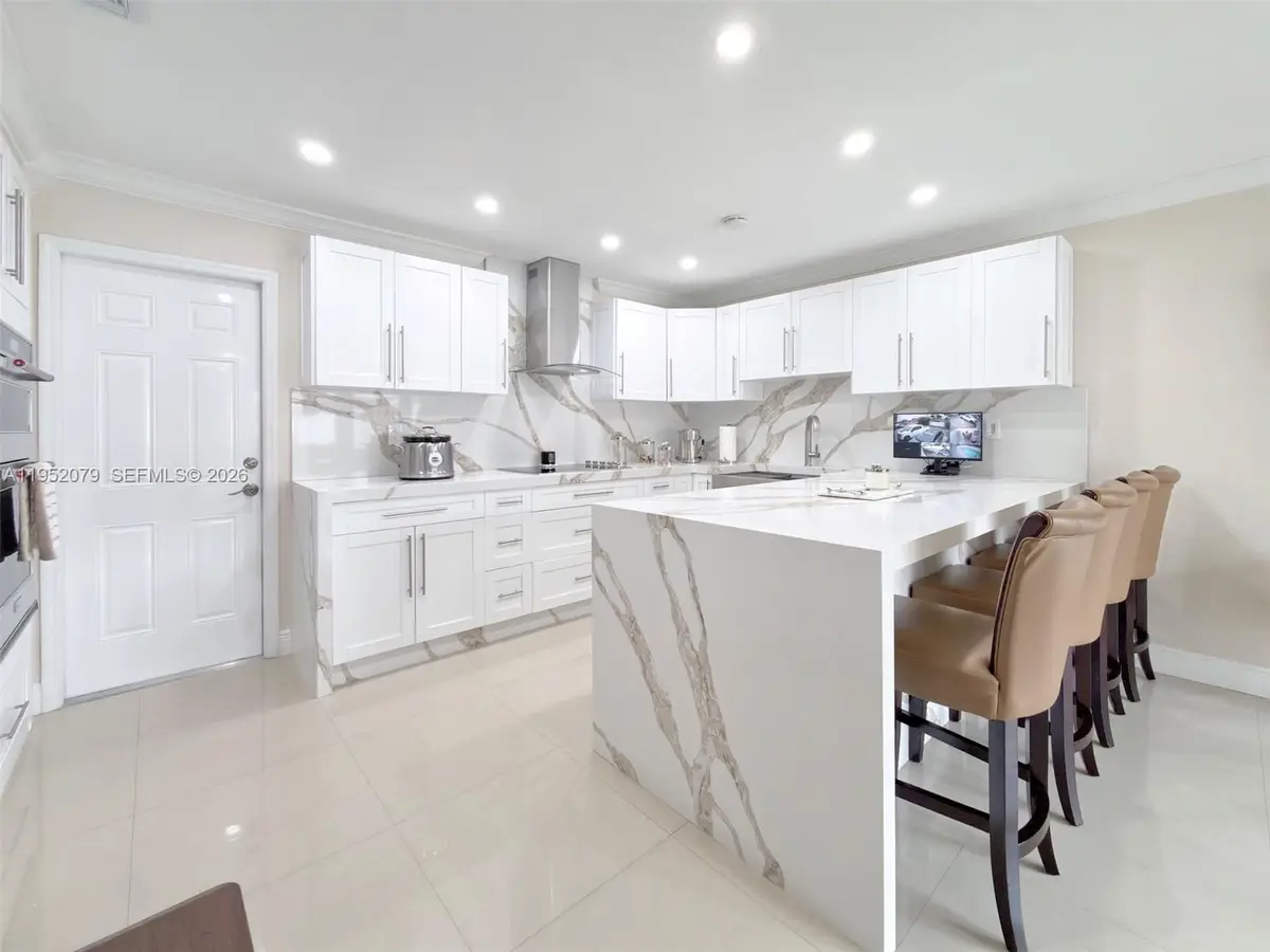 1300 SW 136th Pl, Miami, FL 33184 - #1