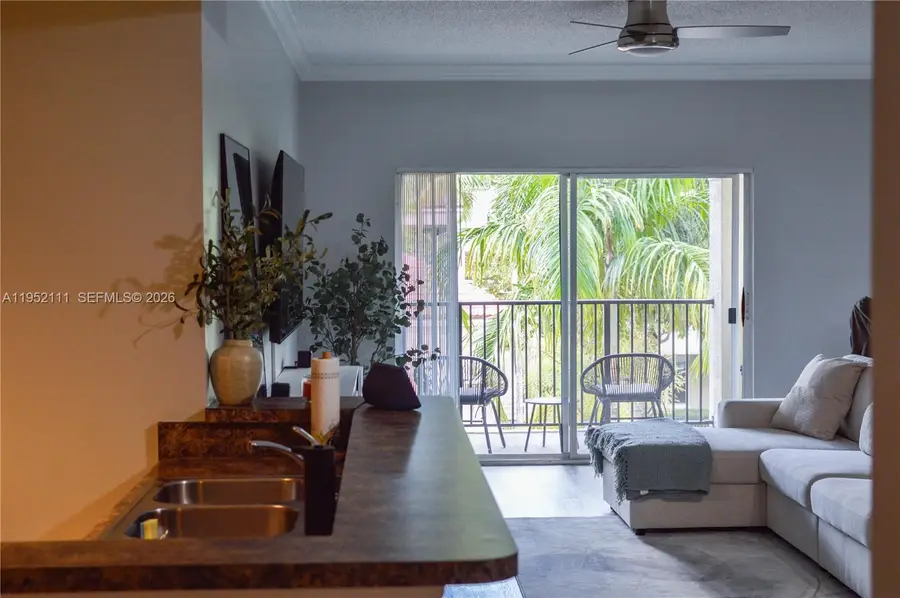 5840 W Sample Rd #305, Coral Springs, FL 33067 - Image #3