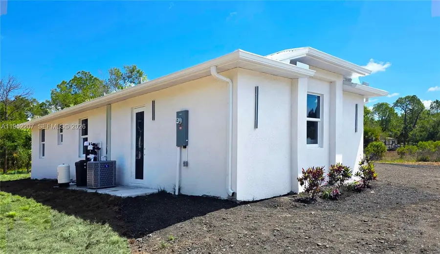133 Hunting Club Ave, Clewiston, FL 33440 - #3
