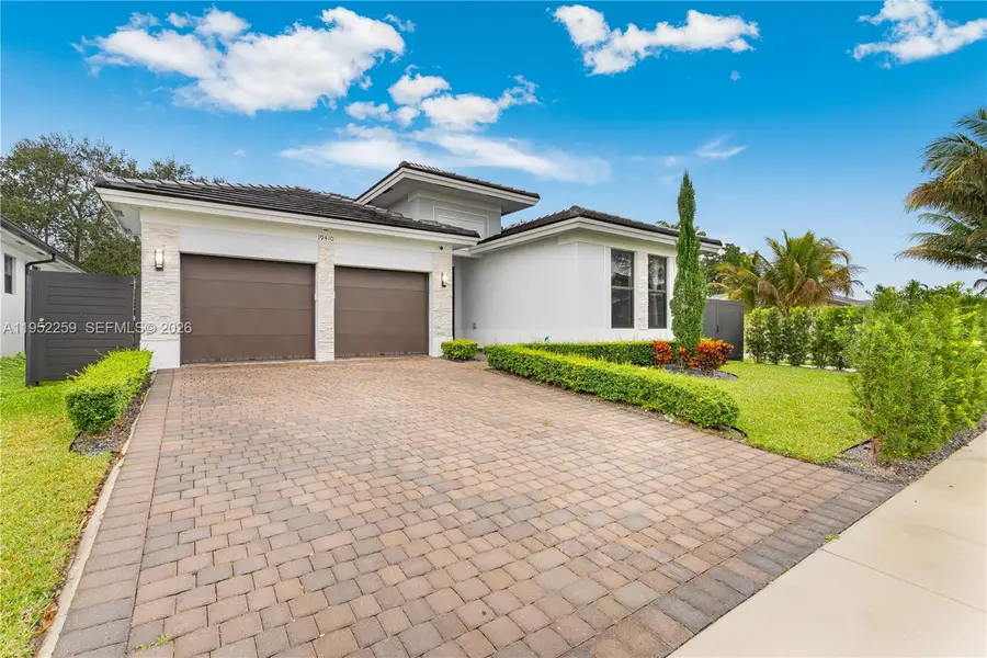 19410 SW 124th Ct, Miami, FL 33177 - #2