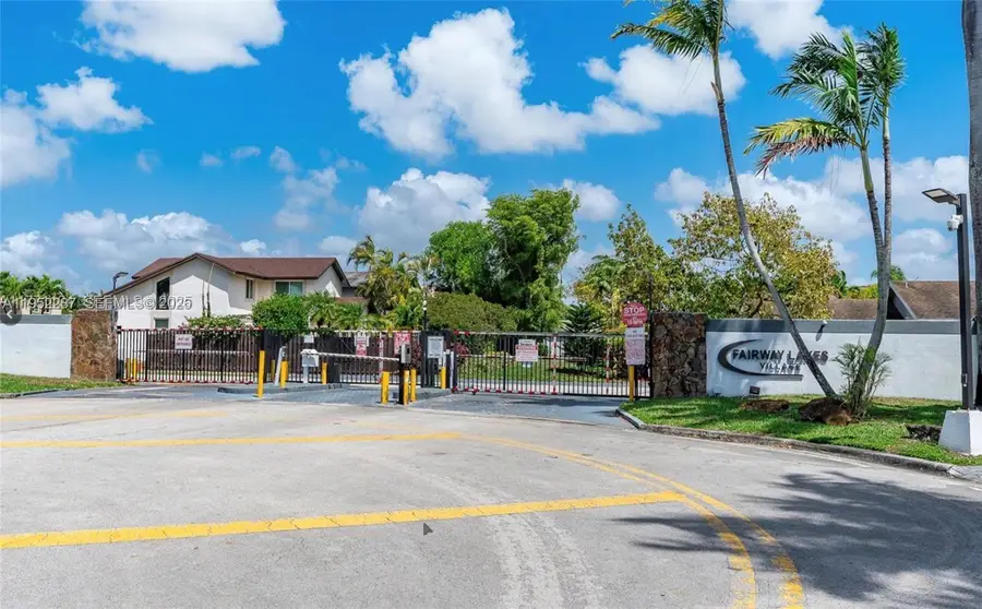 Address Withheld By Seller, Miami, FL 33172 - Image #3