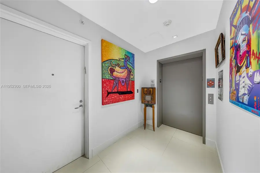 16385 Biscayne Blvd #3217, North Miami Beach, FL 33160 - Image #3