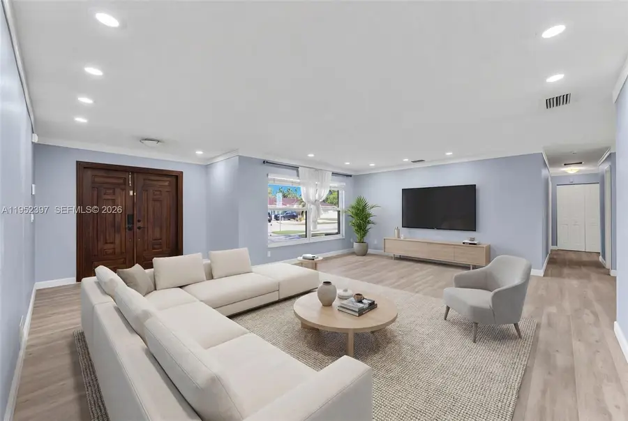 13210 SW 21st St, Miami, FL 33175 - Image #3