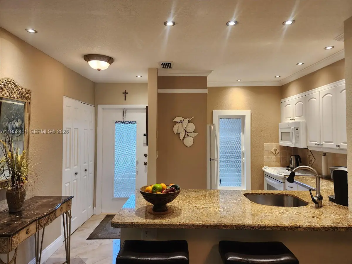 5100 NW 35th St #101, Lauderdale Lakes, FL 33319 - #1