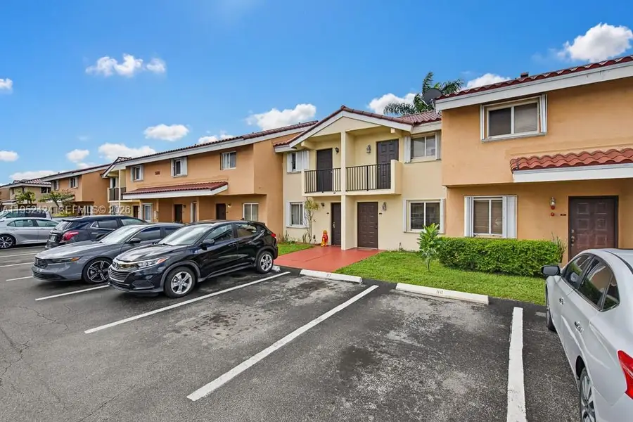 560 NW 82nd Pl #306, Miami, FL 33126 - Image #3