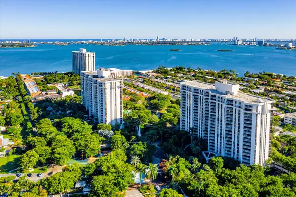 4000 Towerside Ter #2005, Miami, FL 33138