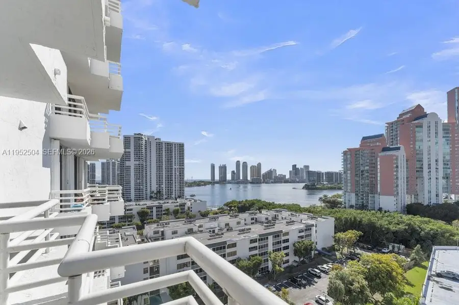 3300 NE 192nd St #1414, Aventura, FL 33180 - #2