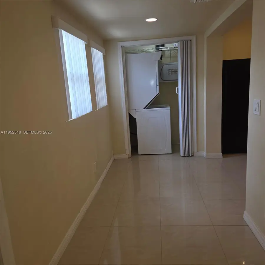 7401 SW 21st St, Miami, FL 33155 - Image #3