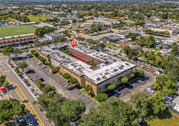 4655 Palm Ave #204, Hialeah, FL 33012