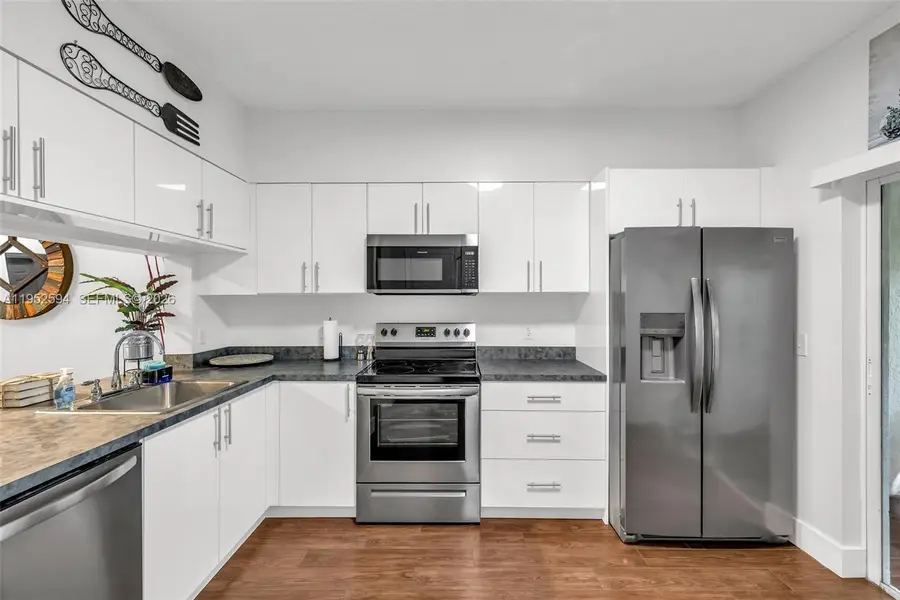 3340 Confetti Ln #79-9, Margate, FL 33063 - Image #3