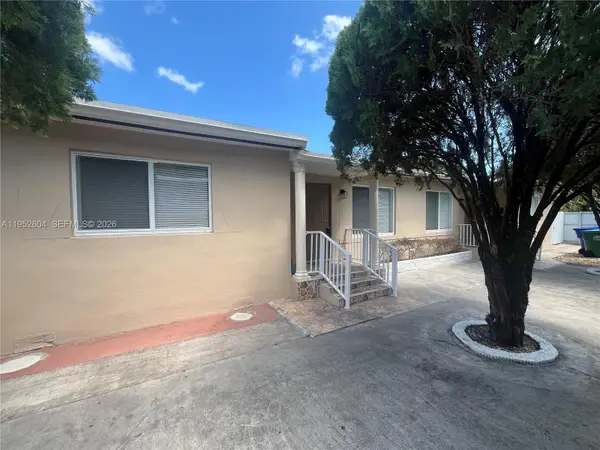 3330 NW 4th St, Miami, FL 33125