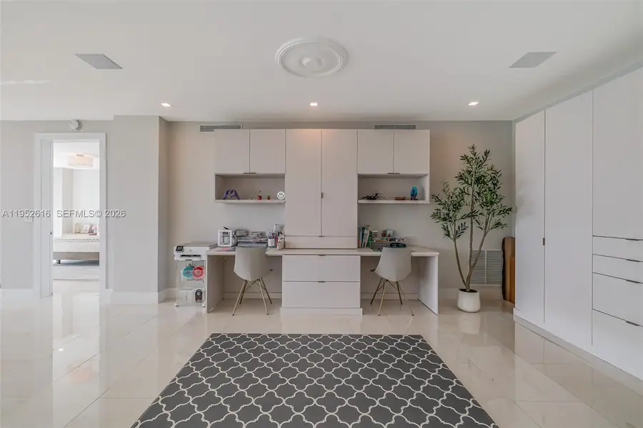 3400 SW 27th Ave #802, Miami, FL 33133 - Image #3