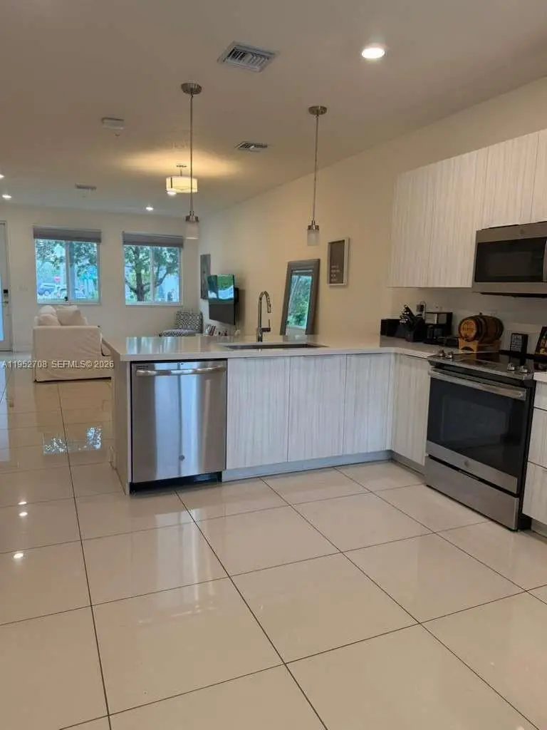 6416 NW 102nd Ct #118, Doral, FL 33178 - Image #3