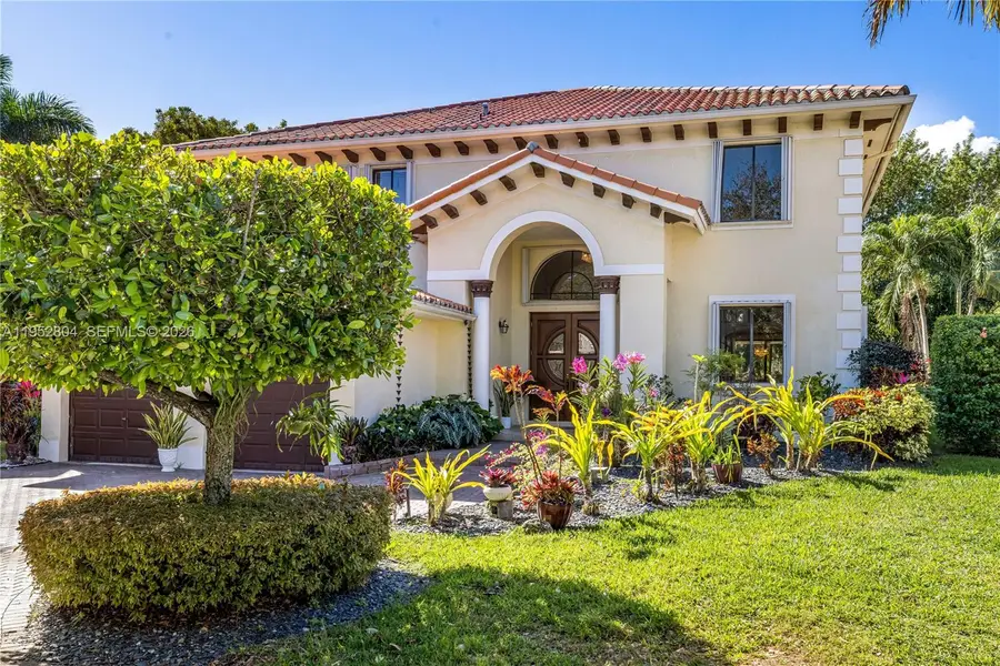 19086 SW 76th Ave, Cutler Bay, FL 33157 - Image #2