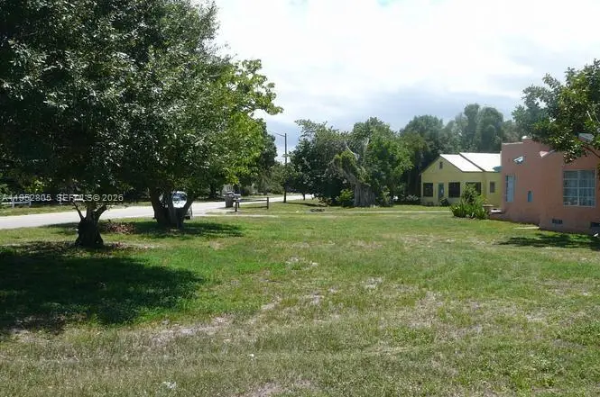 2405 Sunrise Blvd, Fort Pierce, FL 34982 - #2