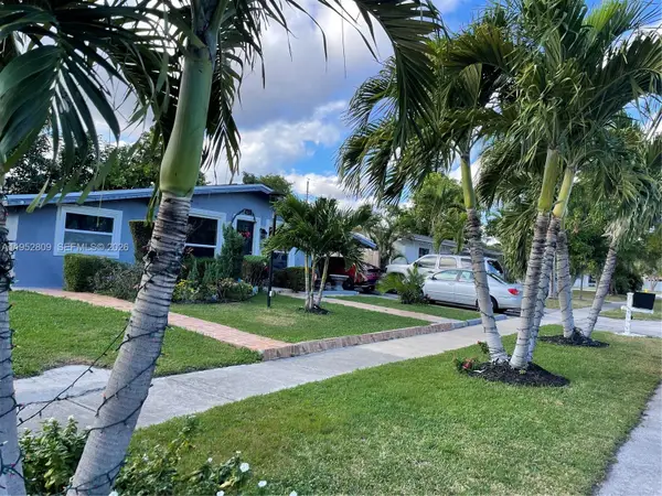 621 SW 56th Ave, Margate, FL 33068