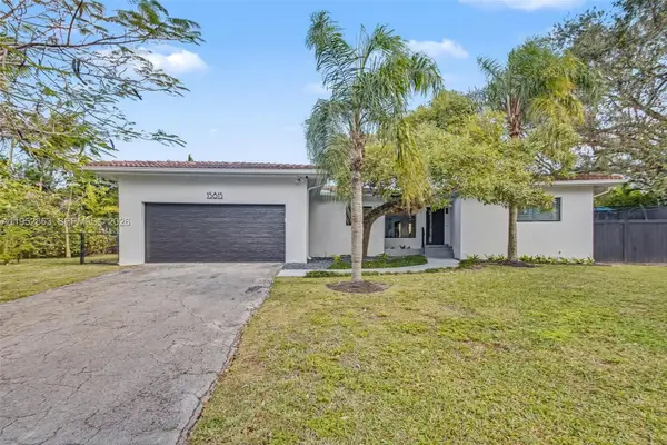 15815 SW 85th Ave, Palmetto Bay, FL 33157