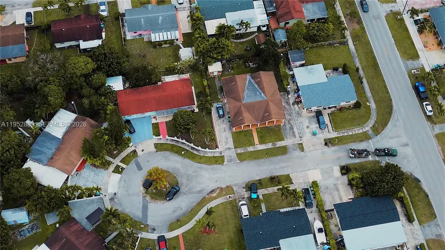 30323 SW 152nd Pl, Homestead, FL 33033 - Image #2