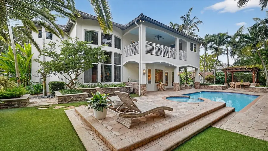 17015 SW 74th Ave, Palmetto Bay, FL 33157 - #2