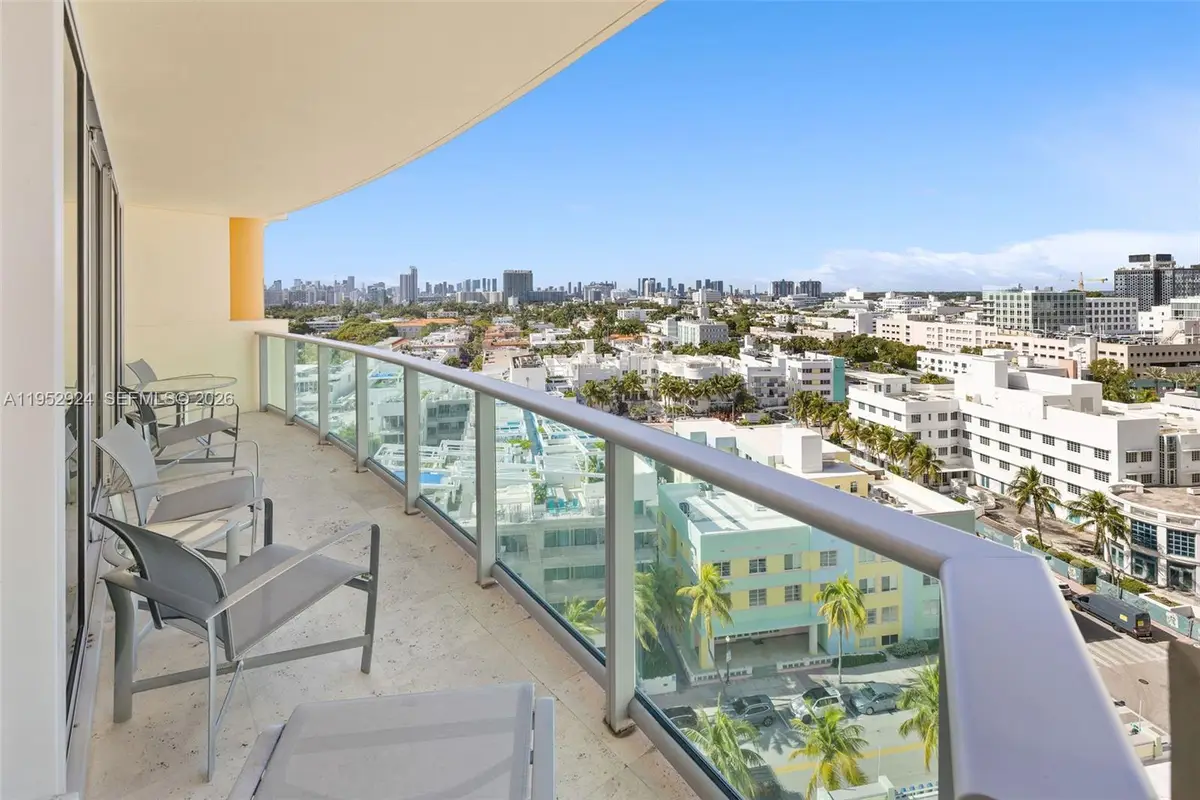1455 Ocean Dr #1401, Miami Beach, FL 33139 - Image #1