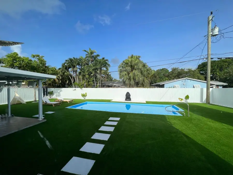 19500 SW 97th Pl, Cutler Bay, FL 33157 - Image #3