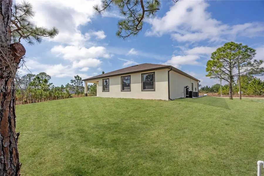 849 Dowd Ave S, Lehigh Acres, FL 33974 - Image #2