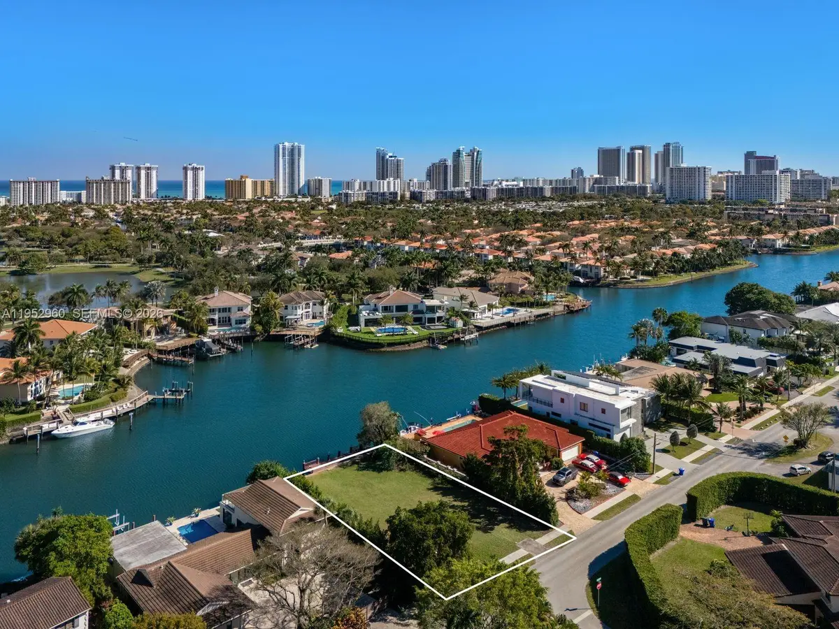 1101 Diplomat Pkwy, Hollywood, FL 33019 - #1