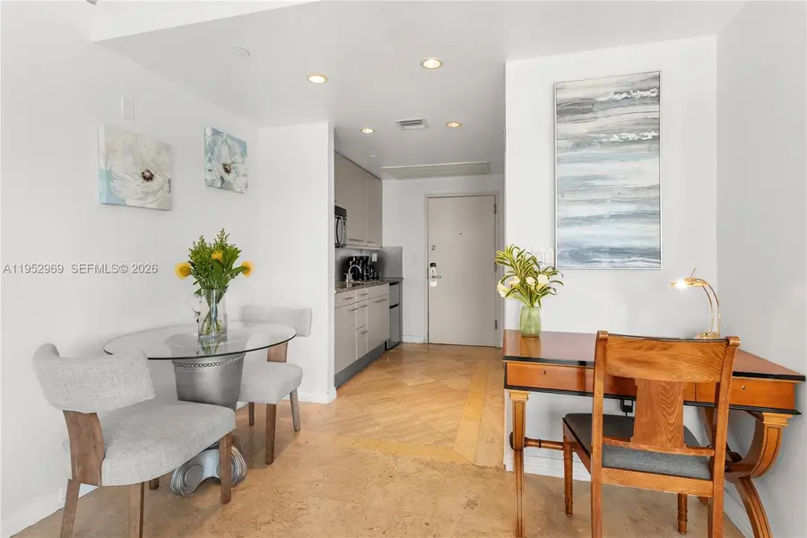 101 Ocean Dr #704, Miami Beach, FL 33139 - Image #3