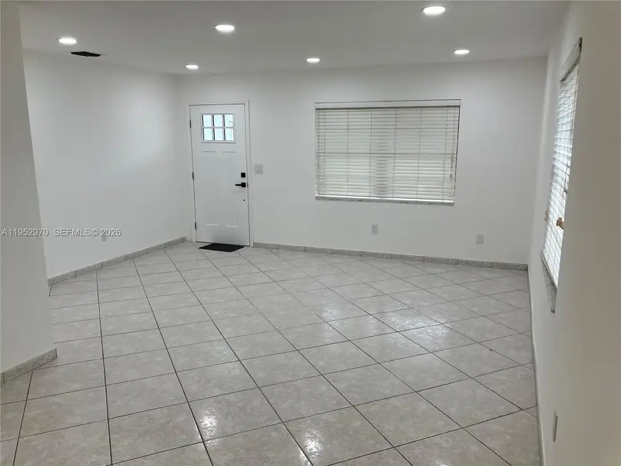 15621 SW 302nd St, Homestead, FL 33033 - Image #2