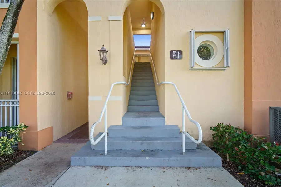 10242 NW 7th St #209, Miami, FL 33172 - Image #3