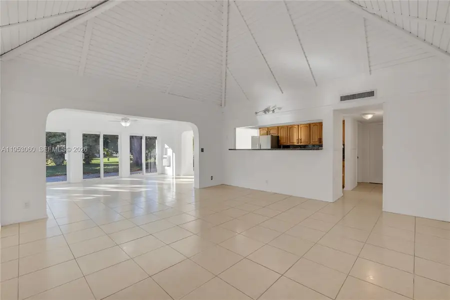 5505 Bluejack Oak Cir, Tamarac, FL 33319 - Image #3