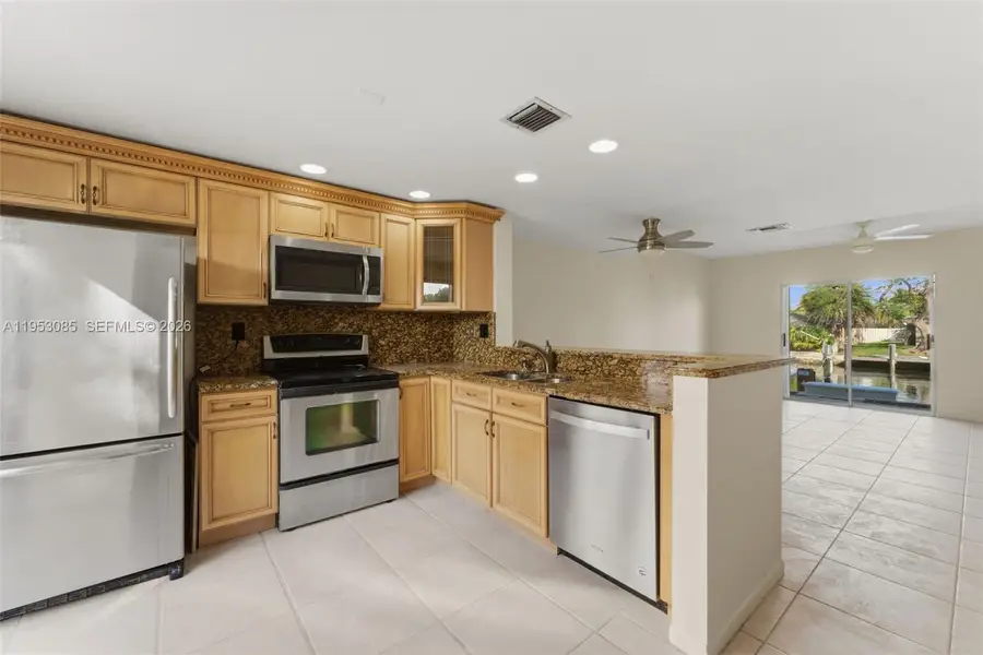 2709 NE 15th St, Pompano Beach, FL 33062 - Image #3
