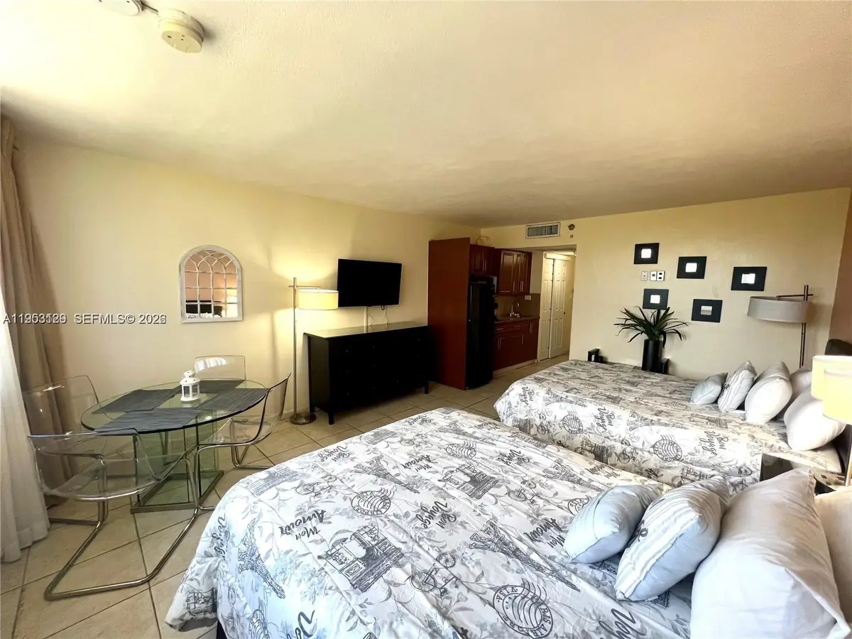 19201 Collins Ave #242, Sunny Isles Beach, FL 33160 - Image #1