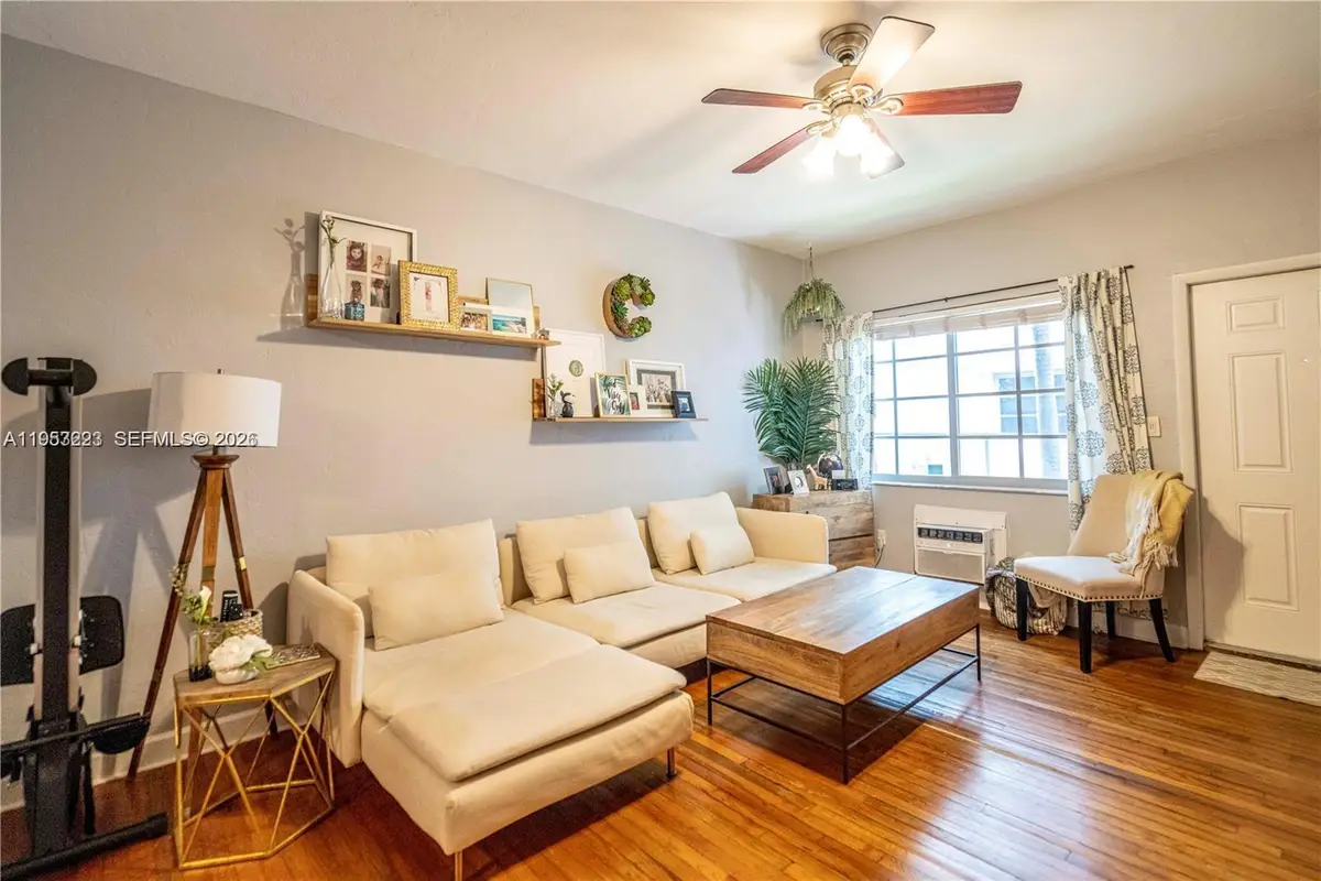 1561 Lenox Ave #6, Miami Beach, FL 33139 - Image #1