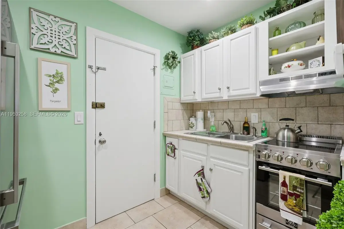 6260 NE 18th Ave #823, Fort Lauderdale, FL 33334 - Image #1