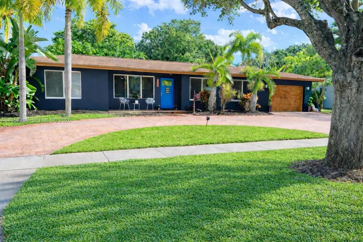 262 SW 54th Ave, Plantation, FL 33317 - #1