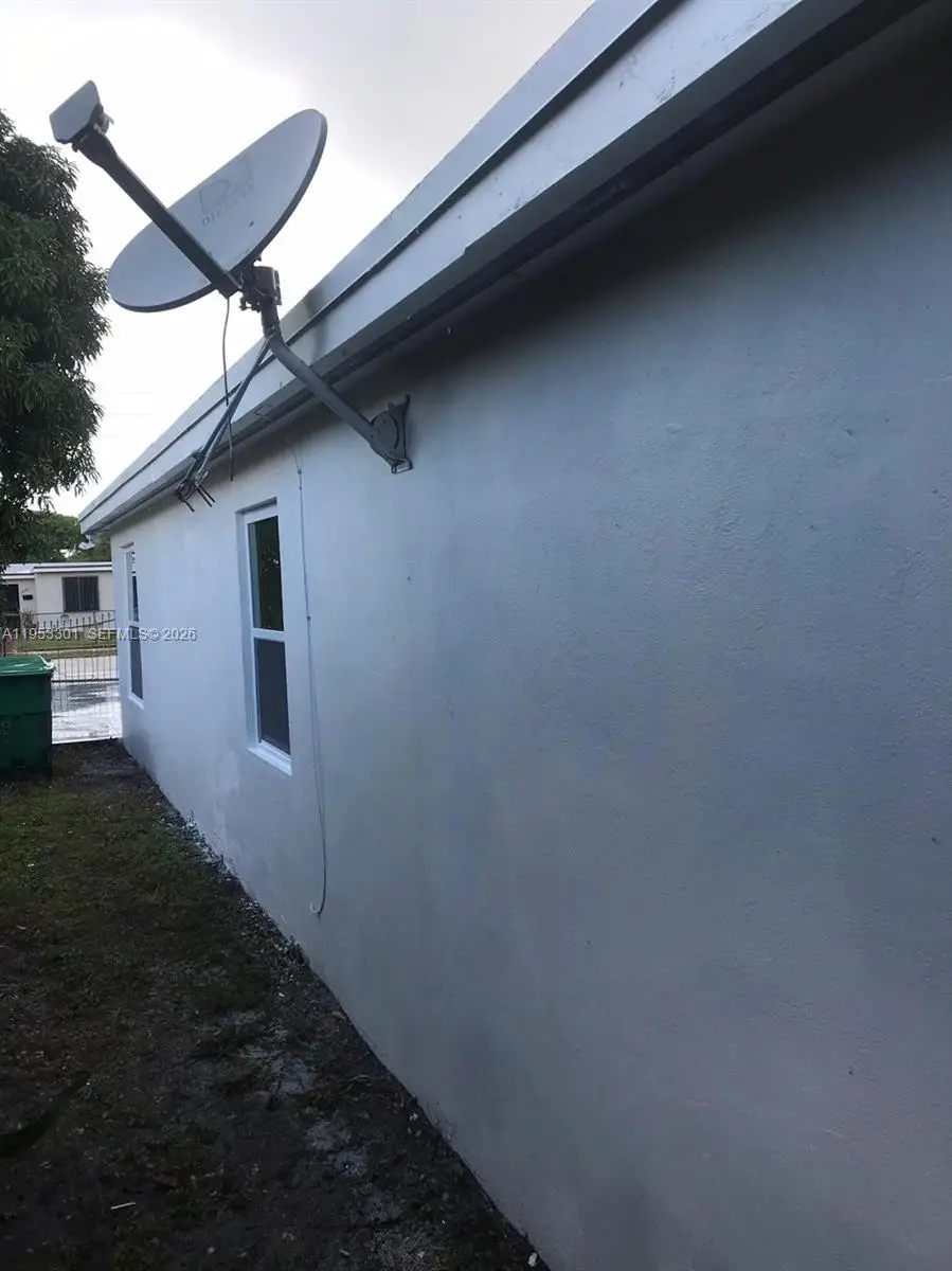 1920 Rutland St, Opa Locka, FL 33054 - Image #3