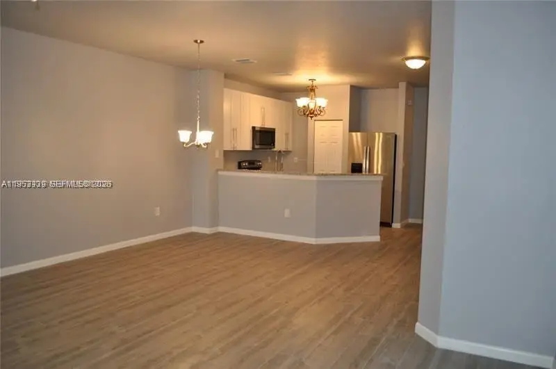 8306 Santa Monica Ave, Tamarac, FL 33321 - Image #2