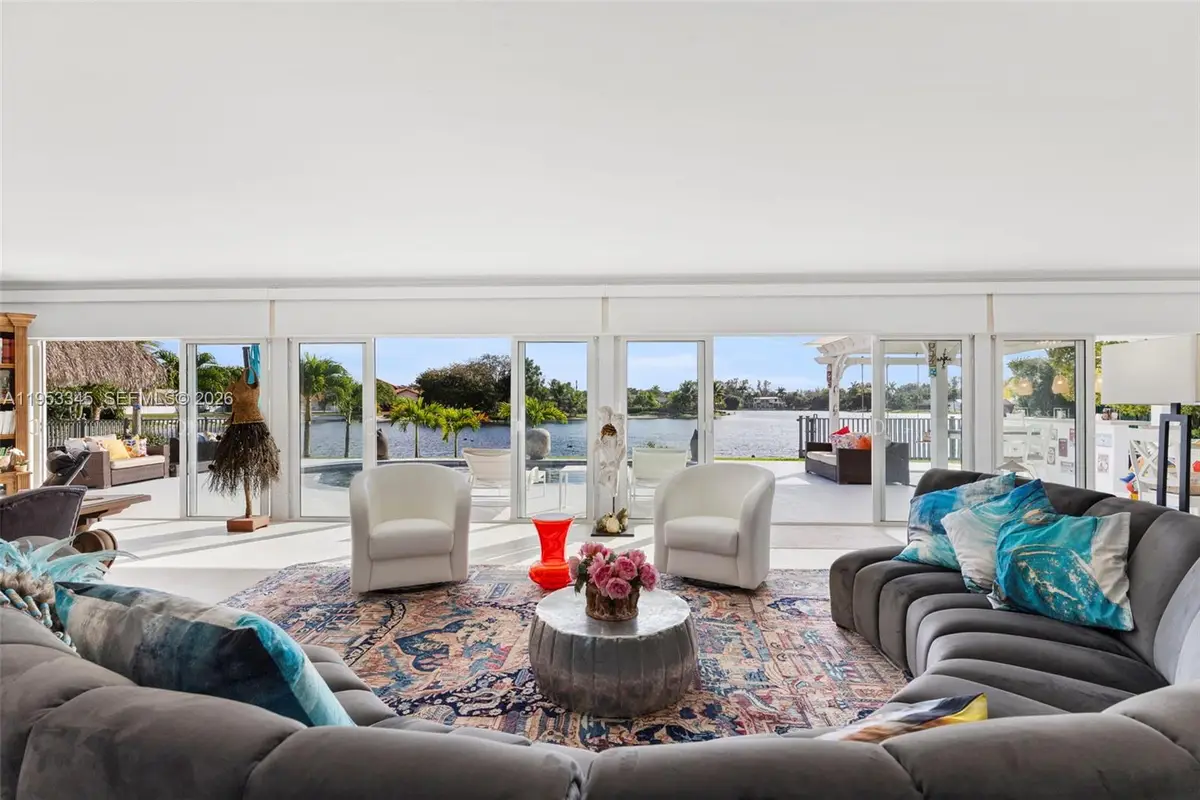 6830 Winged Foot Dr, Hialeah, FL 33015 - #1