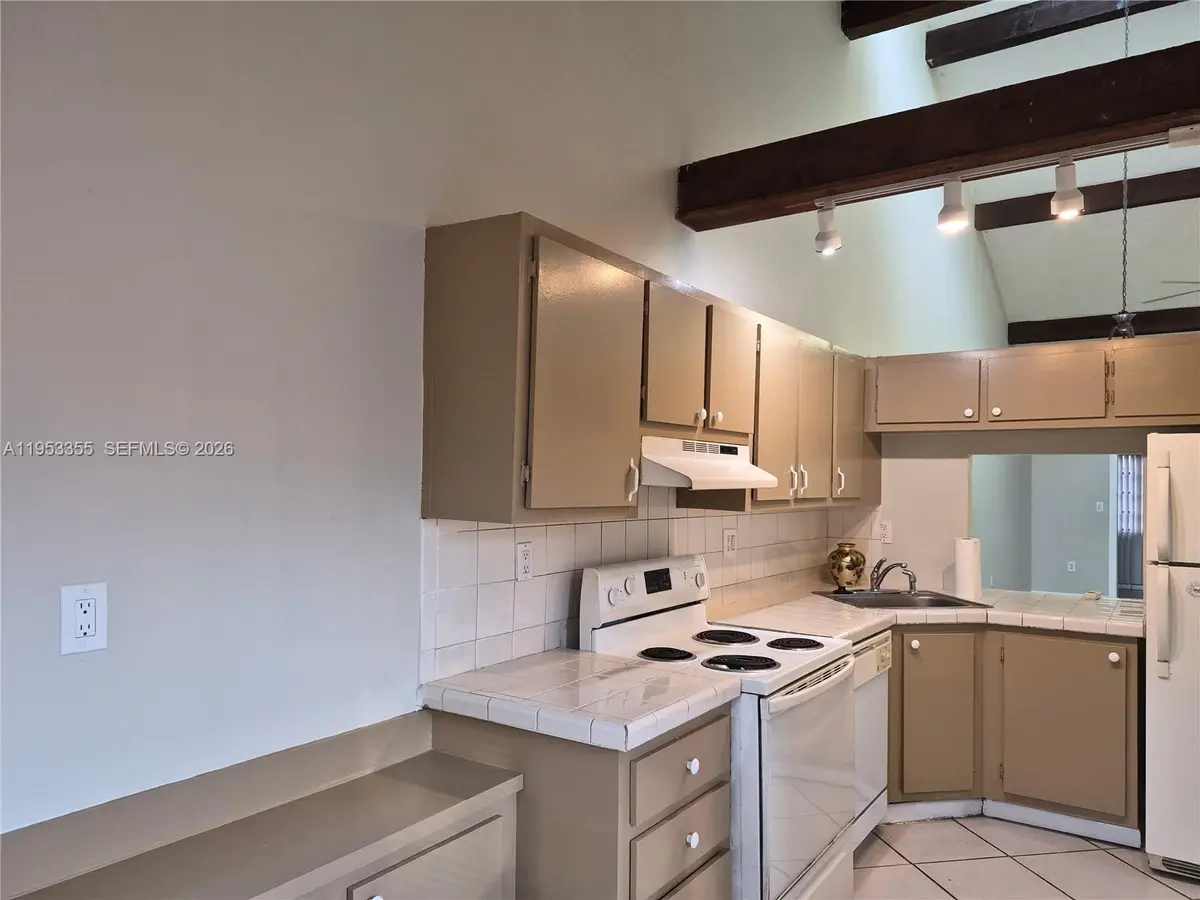 1752 NW 74th Ave #18, Plantation, FL 33313 - #1