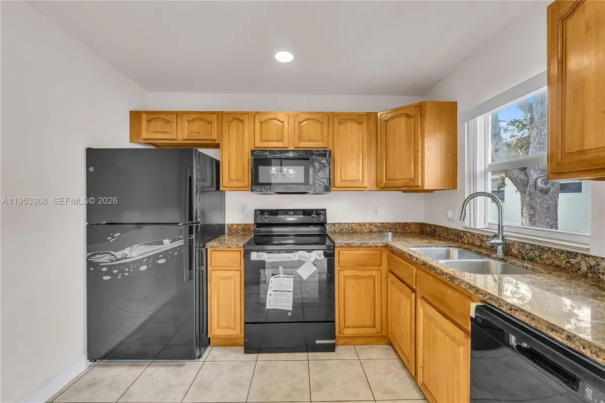 5216 NW 18th Ct #4J, Lauderhill, FL 33313 - #1