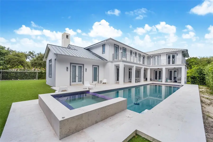 6900 Barquera St, Coral Gables, FL 33146 - Image #2