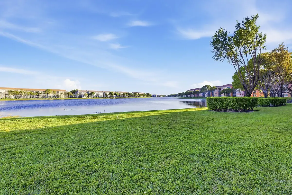 571 SW 141st Ave #204N, Pembroke Pines, FL 33027 - Image #1
