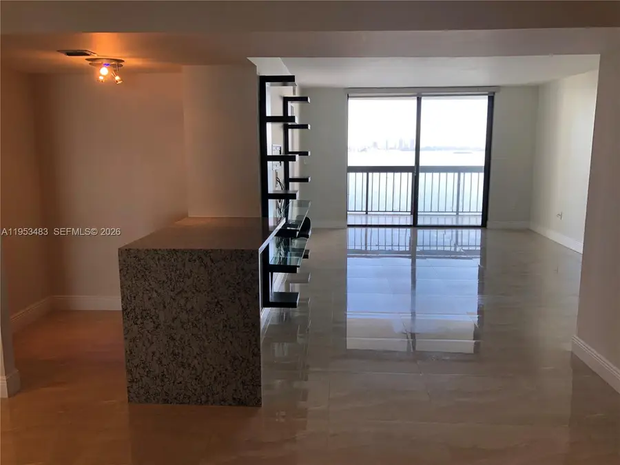 2333 Brickell Ave #2609, Miami, FL 33129 - Image #2