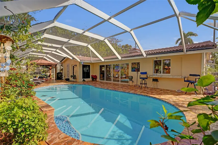 1237 Garfield St, Hollywood, FL 33019 - #3