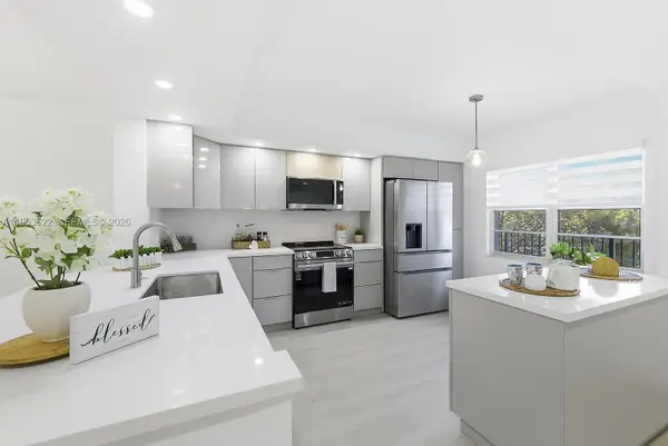 1300 SW 125th Ave #306K, Pembroke Pines, FL 33027