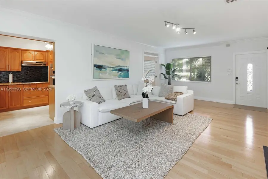 1242 Buchanan St, Hollywood, FL 33019 - Image #3